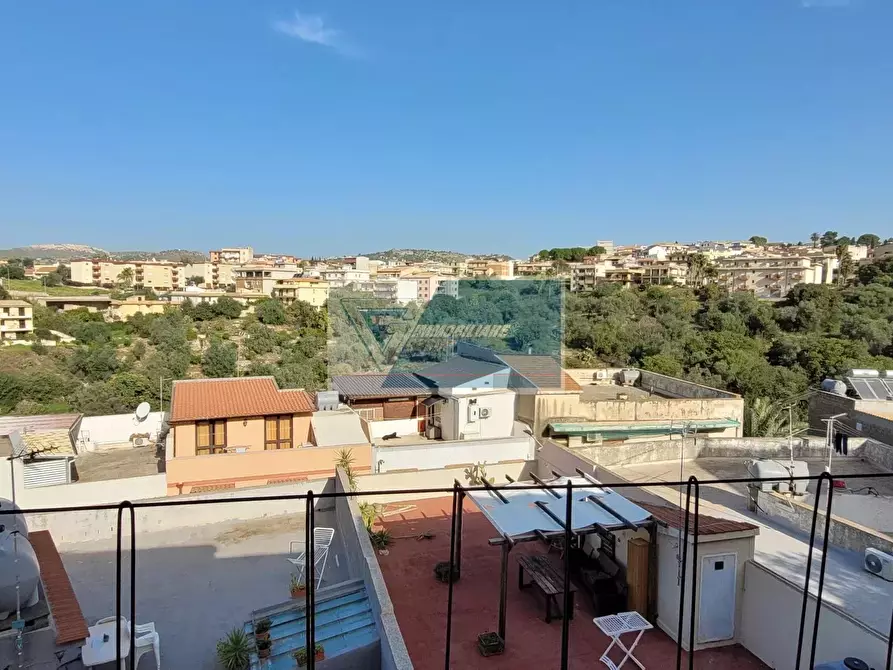 Immagine 11 di Monolocale in vendita  in Via Amante a Noto