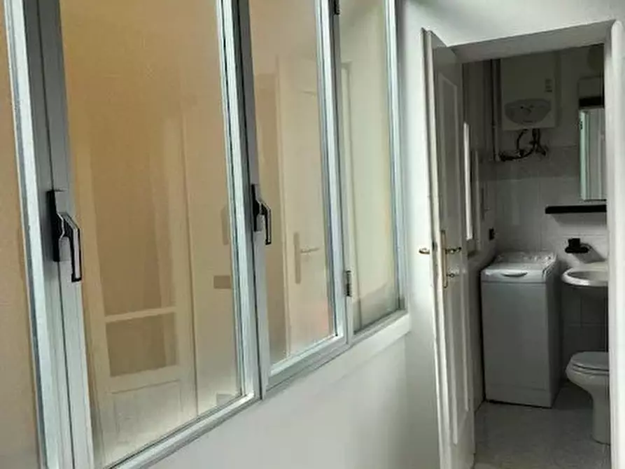 Immagine 9 di Casa trifamiliare in affitto  in VIALE BRIANZA a Milano