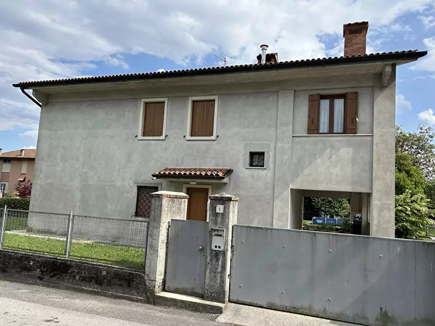 Immagine 19 di Terreno edificabile in vendita  a Vittorio Veneto