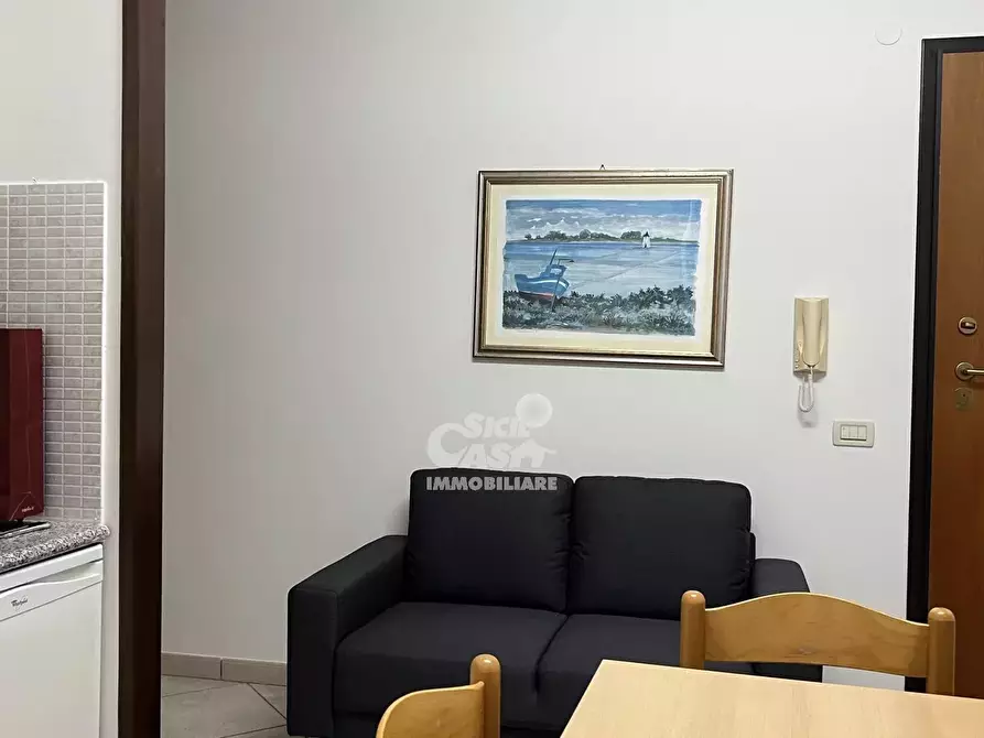 Immagine 17 di Casa trifamiliare in affitto  a Marsala