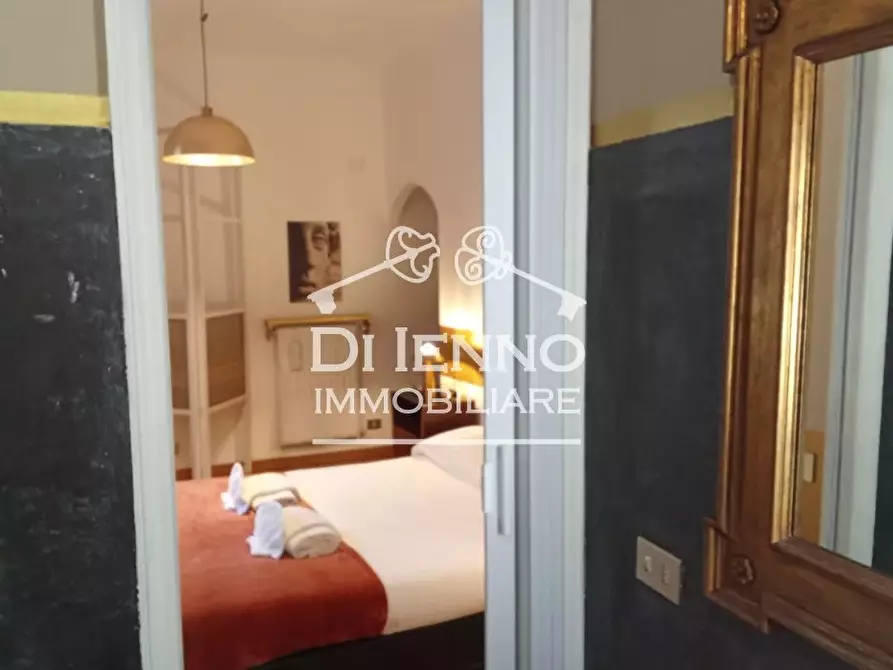 Immagine 33 di Casa trifamiliare in affitto  in Via della Polveriera a Roma