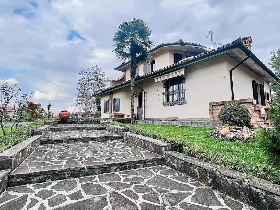 casa indipendente in vendita a Sale