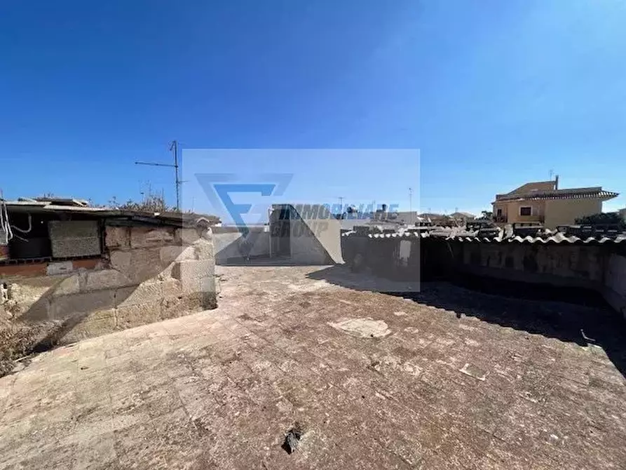 Immagine 33 di Casa trifamiliare in vendita  in Via Siracusa a Siracusa