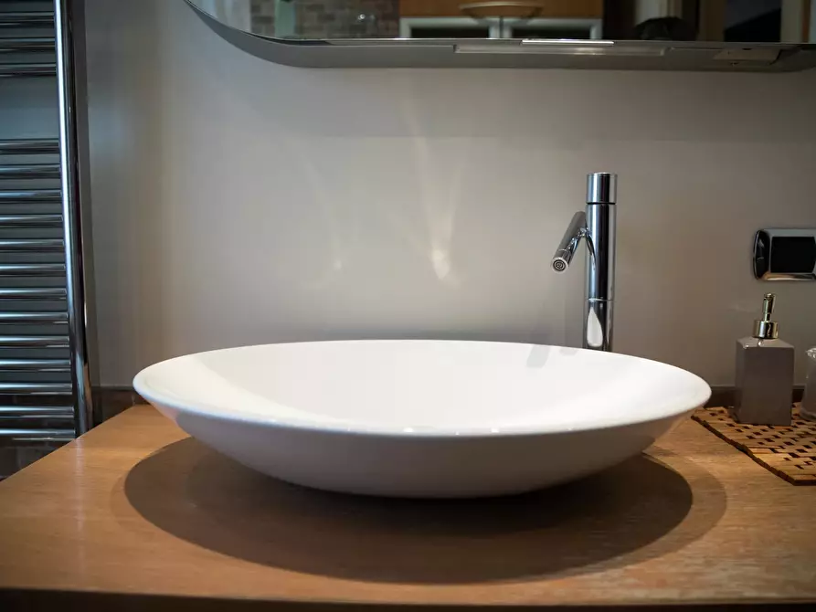 Immagine 19 di Casa trifamiliare in vendita  in Vico XX Vittorio Emanuele.19 a Bari