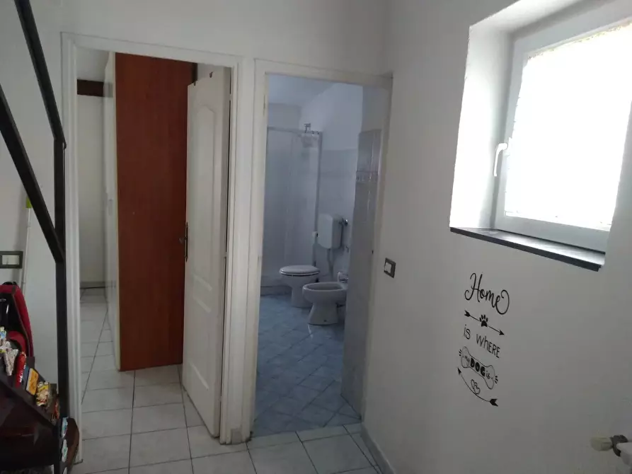 Immagine 6 di Casa trifamiliare in vendita  in Via Piemonte, 19 a Ventimiglia