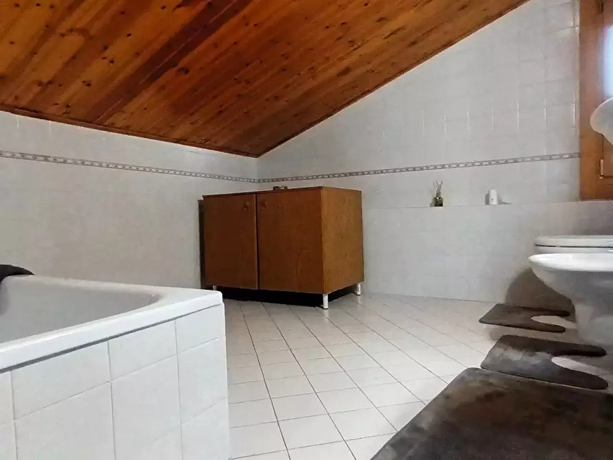 Immagine 34 di Terreno edificabile in vendita  a Refrontolo