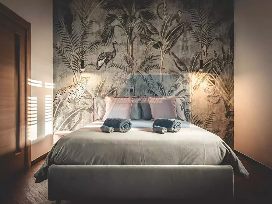 Immagine 1 di Casa trifamiliare in vendita  in Via Pasubio a Siracusa