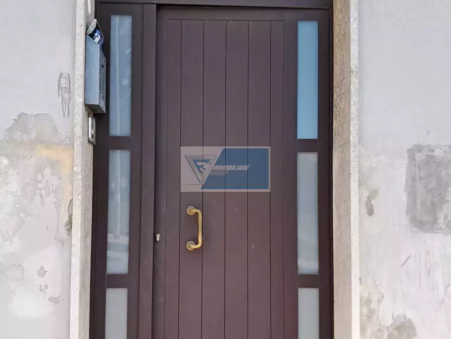 Immagine 3 di Casa trifamiliare in vendita  a Buccheri