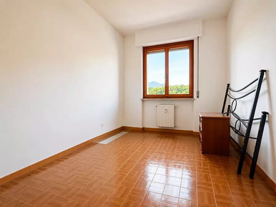 Immagine 6 di Casa trifamiliare in vendita  in Corso XXV aprile a Avegno