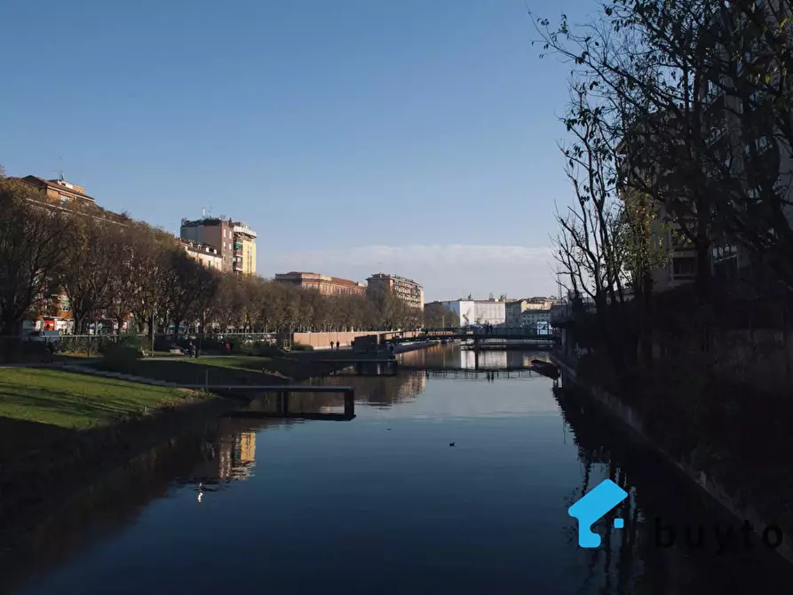 Immagine 21 di Casa trifamiliare in vendita  in Corso Cristoforo Colombo, 1 a Milano