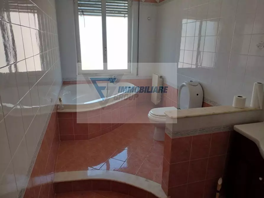 Immagine 16 di Casa trifamiliare in vendita  in Via Svezia a Siracusa