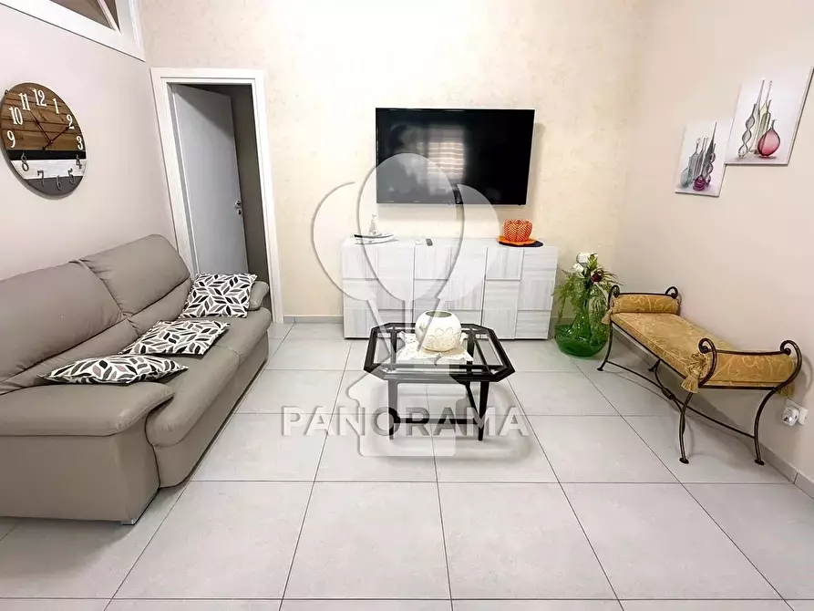Immagine 10 di Casa trifamiliare in vendita  in Via Camillo Cavour, 49 a Balestrate