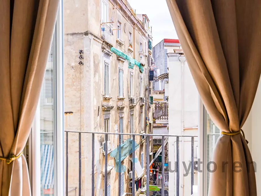 Immagine 3 di Casa trifamiliare in vendita  in Piazzetta Rosario di Palazzo, 10. a Napoli