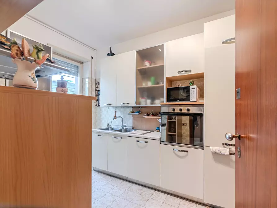 Immagine 1 di Casa trifamiliare in vendita  in Via Felice Poggi, 14 a Milano