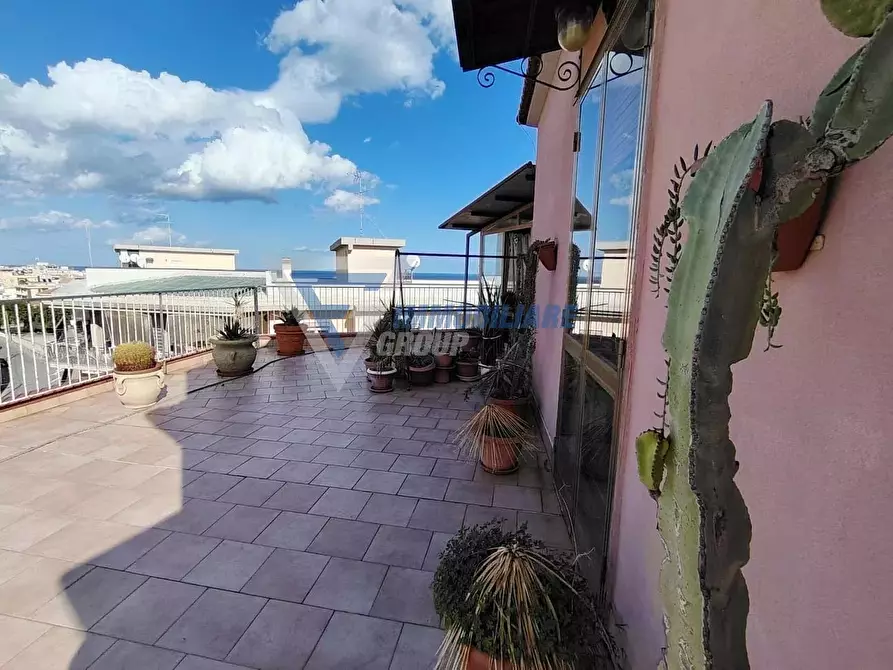 Immagine 10 di Casa trifamiliare in vendita  in Via Filisto a Siracusa