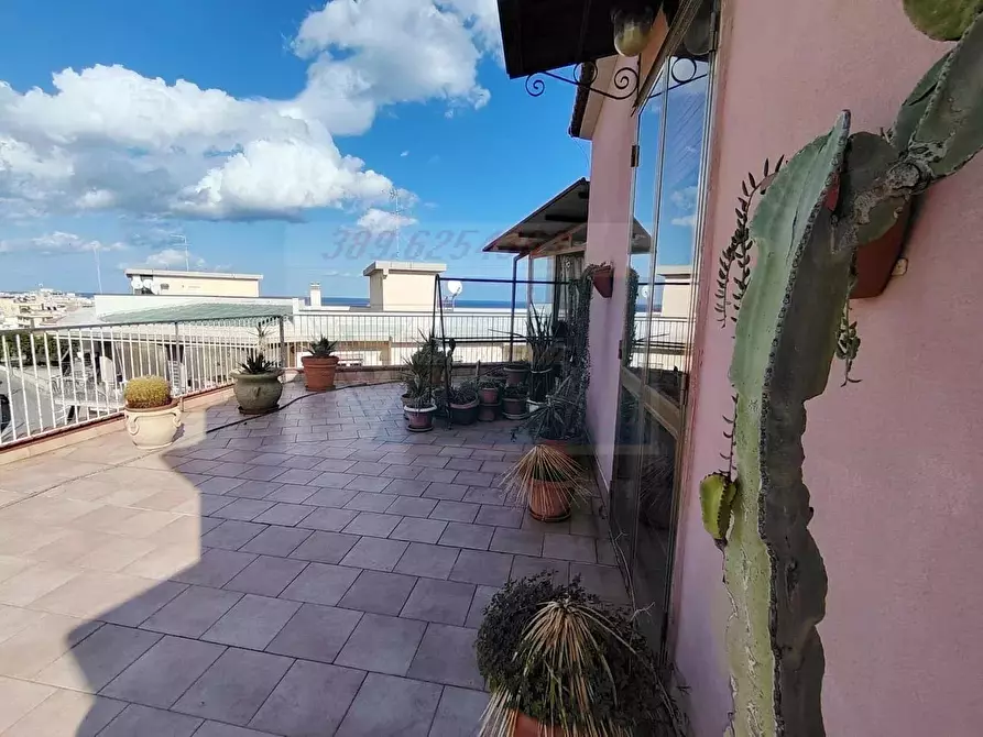 Immagine 35 di Casa trifamiliare in vendita  in Via Filisto a Siracusa