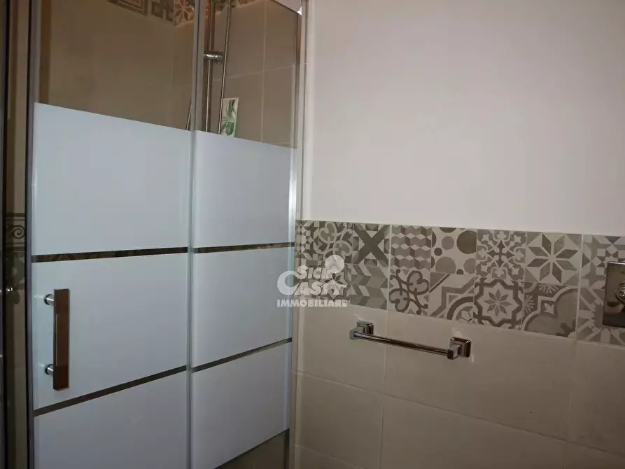 Immagine 25 di Casa trifamiliare in affitto  a Marsala