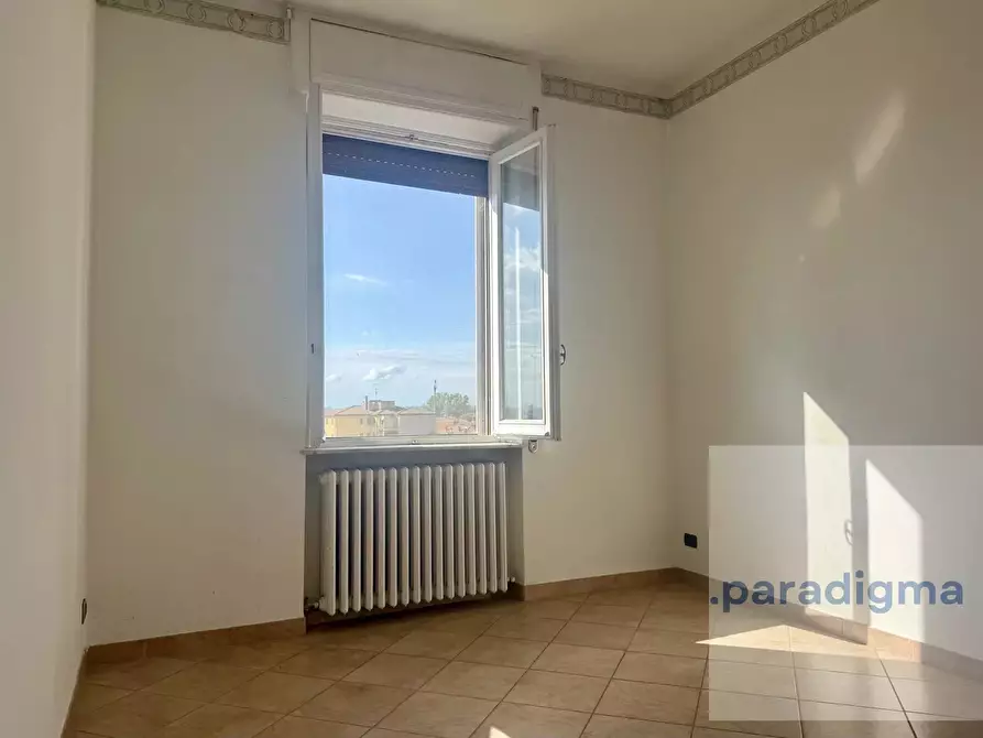 Immagine 4 di Casa trifamiliare in vendita  a Sale