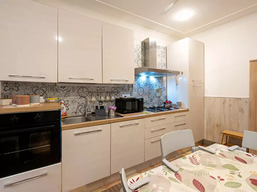 Immagine 13 di Casa trifamiliare in vendita  in Piazza Antonio Mancini, 4 a Roma