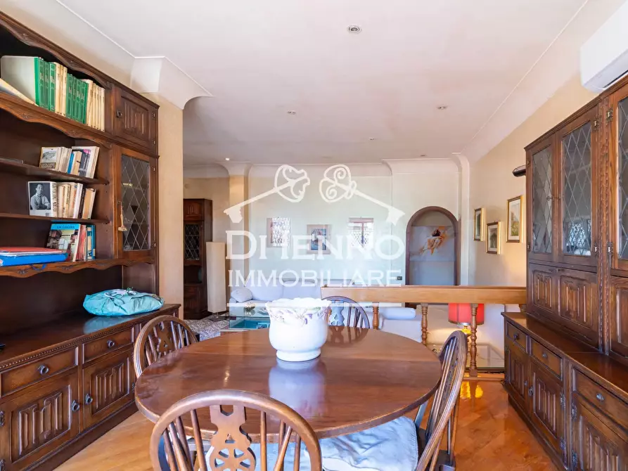 Immagine 10 di Casa trifamiliare in vendita  a Affile