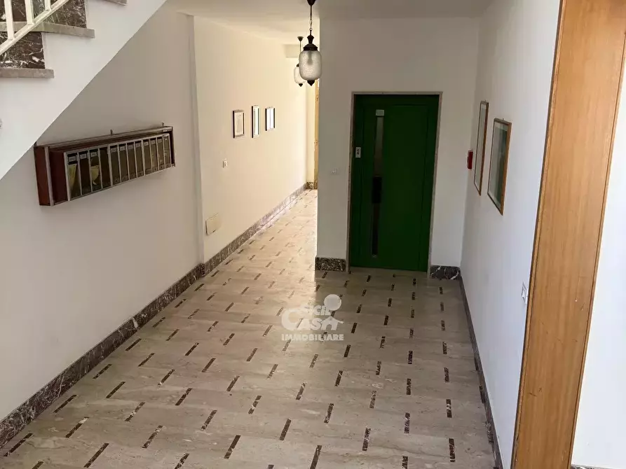 Immagine 28 di Casa trifamiliare in vendita  in PIAZZA MARCONI 41 MARSALA a Marsala