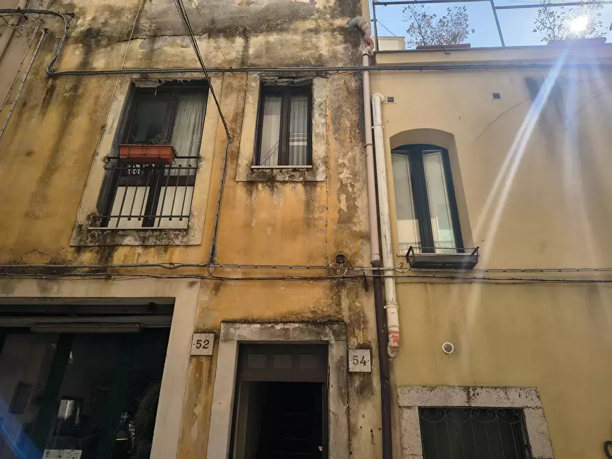 Immagine 3 di Casa trifamiliare in affitto  in Via Giovanni di Giovanni, 54 a Taormina