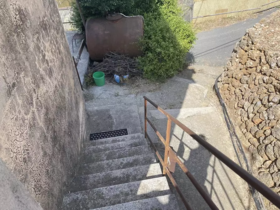 Immagine 15 di Casa trifamiliare in vendita  a Ventimiglia