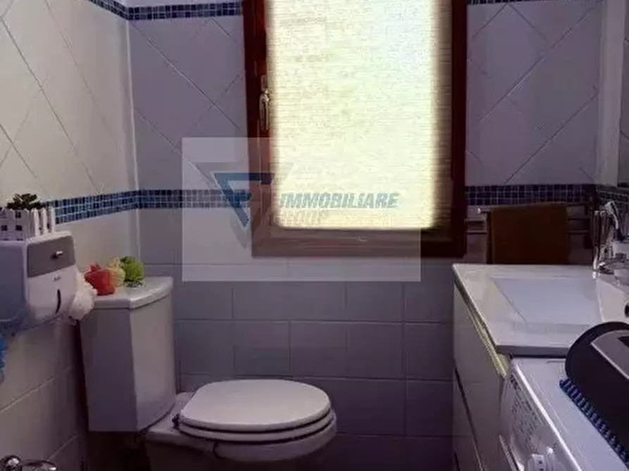 Immagine 44 di Casa trifamiliare in vendita  in Via Brancati a Buccheri