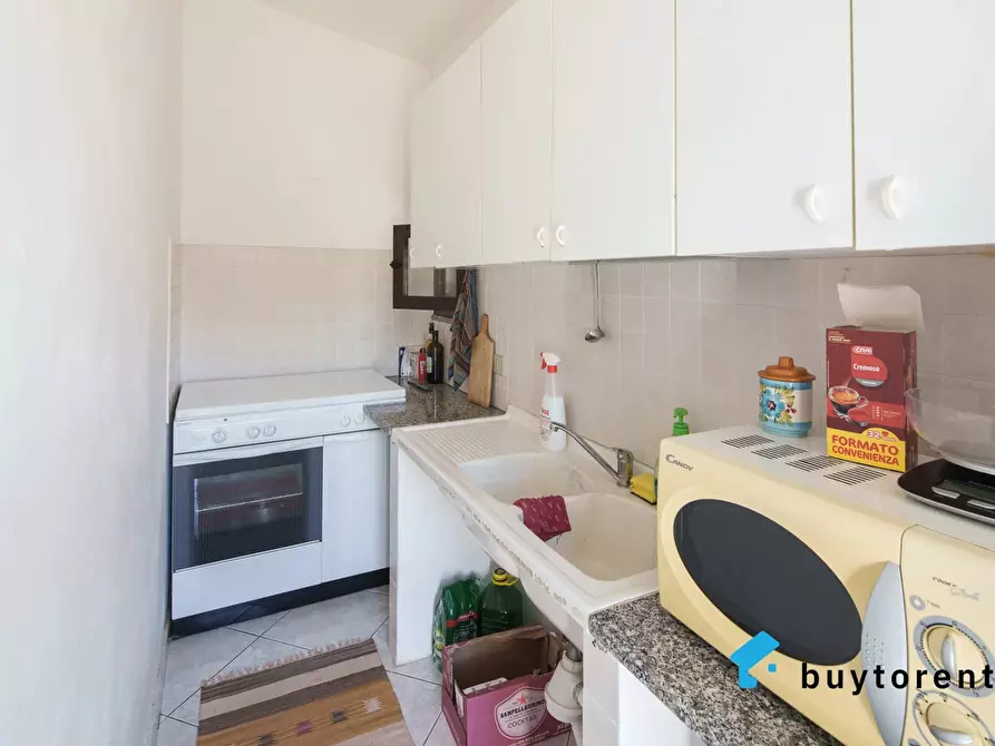 Immagine 10 di Casa trifamiliare in vendita  in Strada Comunale Magomadas - Turas a Birori