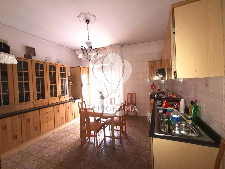 Immagine 3 di Casa trifamiliare in vendita  in Via Benvenuto Cellini, 9 a Partinico