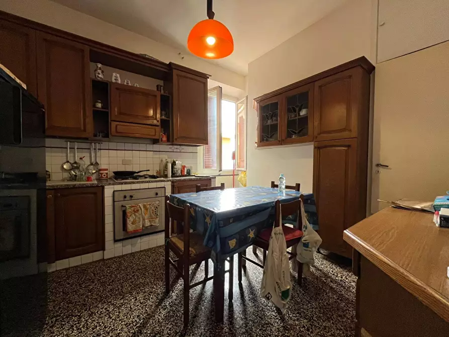 Immagine 1 di Casa trifamiliare in vendita  in Via Castagnola a Lavagna