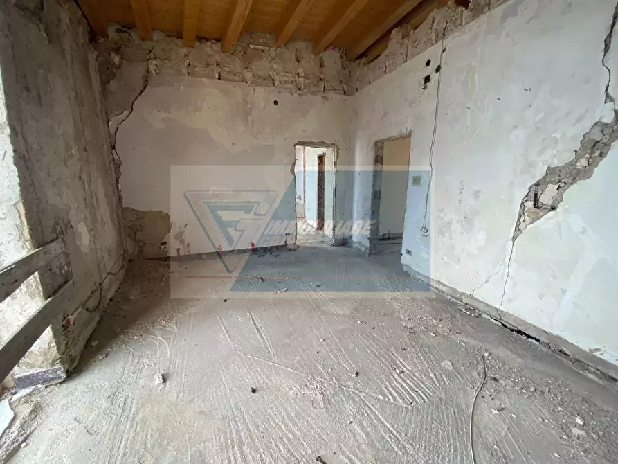 Immagine 3 di Casa trifamiliare in vendita  in piazza belvedere san giacomo a Siracusa