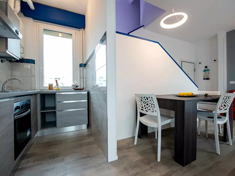 Immagine 33 di Casa trifamiliare in vendita  a Cattolica