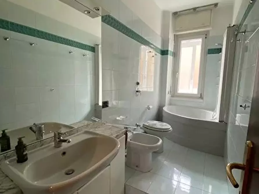 Immagine 6 di Casa trifamiliare in affitto  in VIALE BRIANZA a Milano