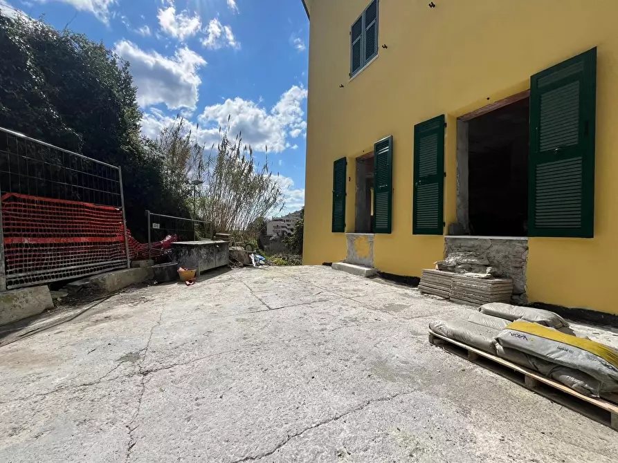 Immagine 2 di Casa trifamiliare in vendita  in Via Comorga Rivarola a Carasco