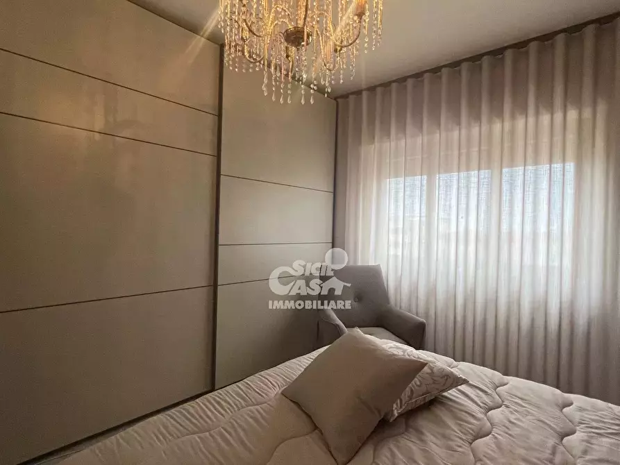 Immagine 2 di Casa trifamiliare in vendita  a Marsala