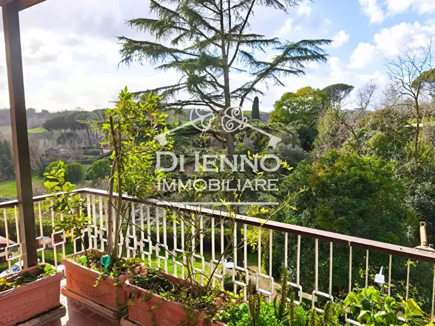 Immagine 30 di Casa trifamiliare in vendita  in Via Campodimele, 75 a Roma