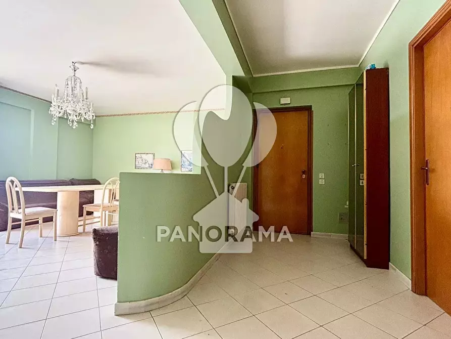 Immagine 5 di Casa trifamiliare in vendita  in Via Gaetano Martino a Alcamo