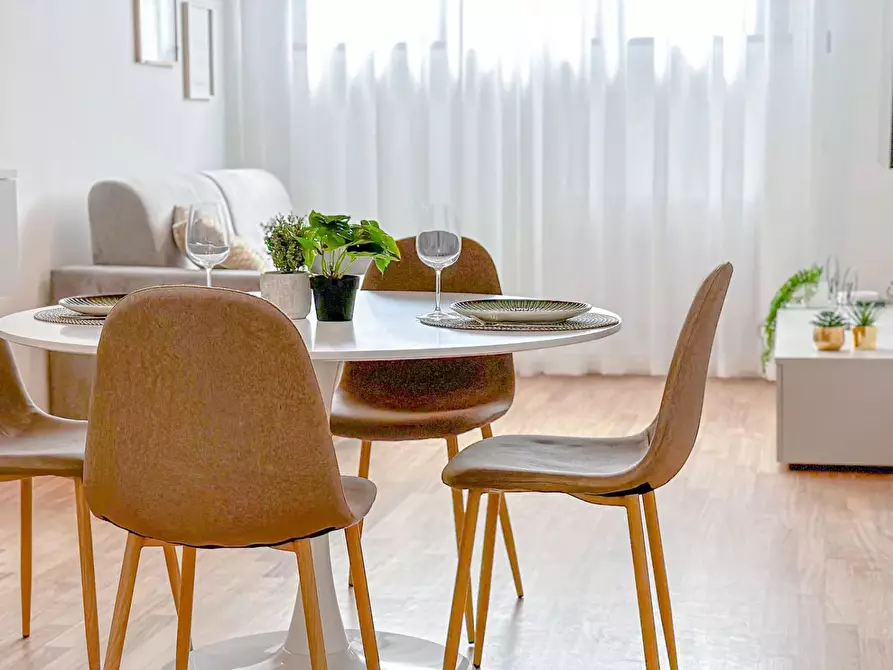 Immagine 2 di Casa trifamiliare in vendita  in Via Vincenzo Brunacci, 11 a Milano