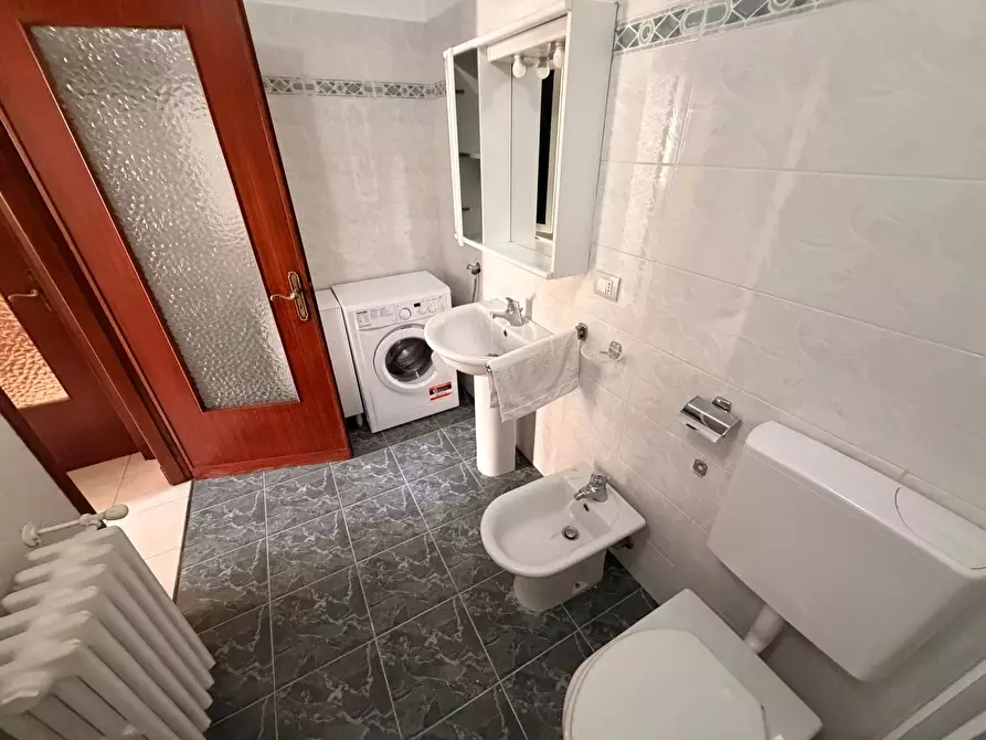 Immagine 7 di Casa trifamiliare in affitto  in Via Cavour, 44 a Ventimiglia