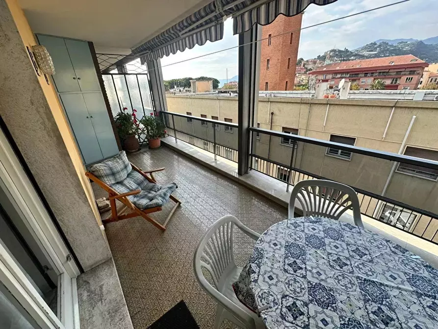 Immagine 6 di Casa trifamiliare in affitto  in Via Ruffini, 11 a Ventimiglia