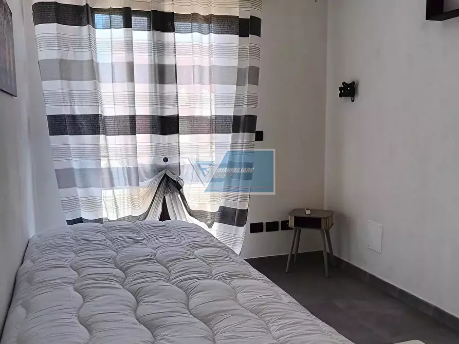 Immagine 6 di Casa trifamiliare in vendita  in Via Pietro Nenni a Pachino