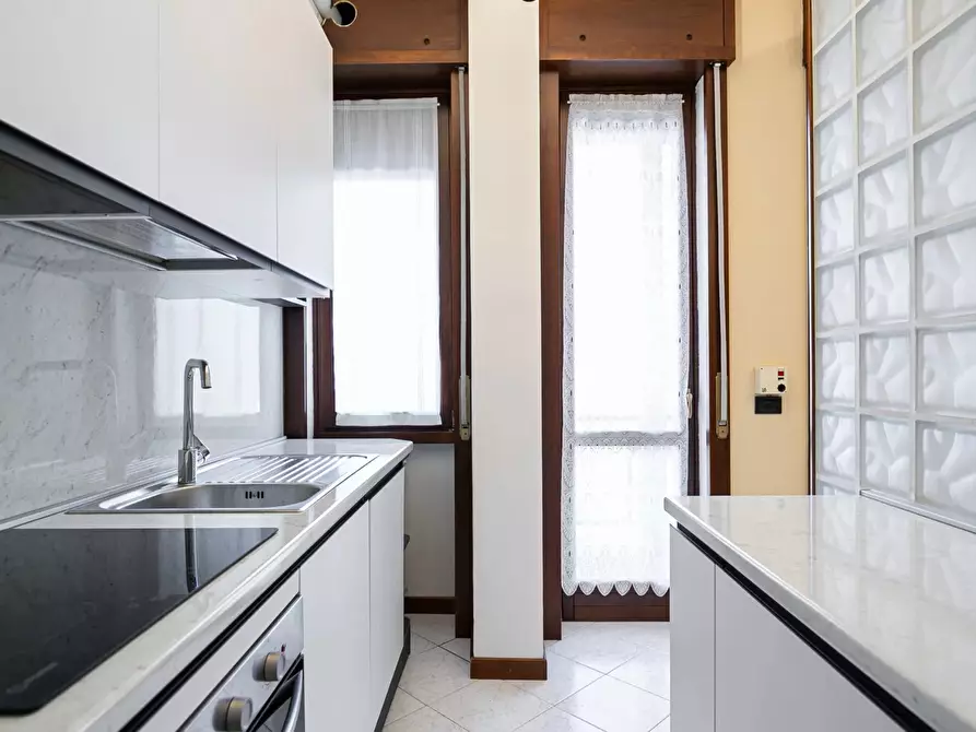 Immagine 5 di Casa trifamiliare in affitto  in via Bartolini, 25. a Milano