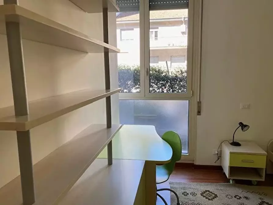 Immagine 2 di Casa trifamiliare in affitto  in Via Ronchi, 34 a Milano