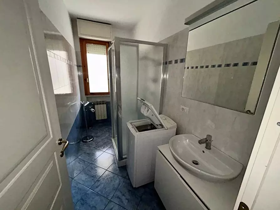 Immagine 7 di Casa trifamiliare in affitto  a Ventimiglia