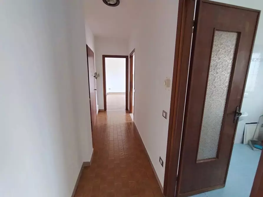 Immagine 4 di Casa trifamiliare in vendita  in Via Luigi Isnardi, 6 a Ventimiglia
