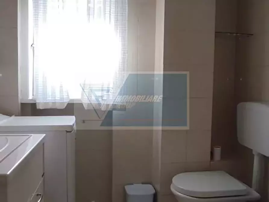 Immagine 23 di Casa trifamiliare in vendita  in Via Avola a Siracusa