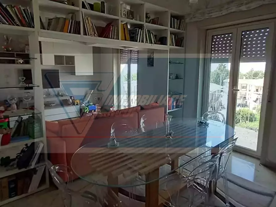 Immagine 11 di Casa trifamiliare in vendita  in Via Necropoli Grotticelle a Siracusa