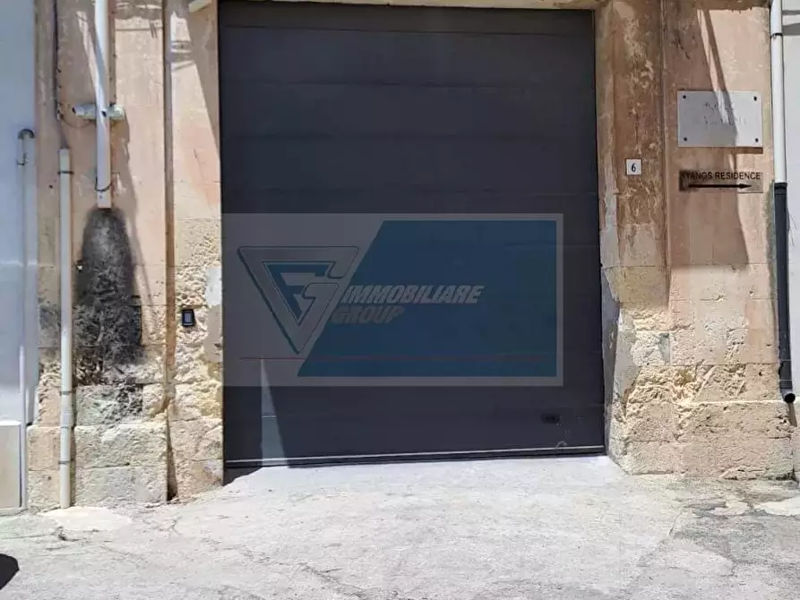 Immagine 2 di Attico in vendita  in Via Cuma a Siracusa