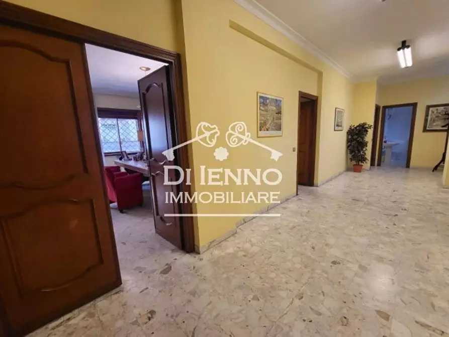 Immagine 1 di Casa trifamiliare in vendita  in Via Francesco D'Ovidio a Roma